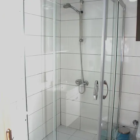 Mojo Suits Hotel